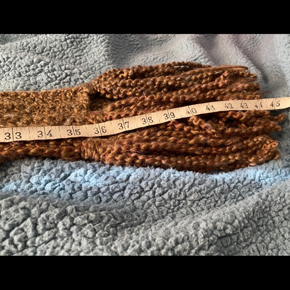 Hat & Scarf Set - Picture 3 of 6